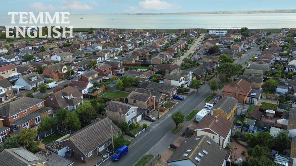 House in Southend-on-Sea - View 2