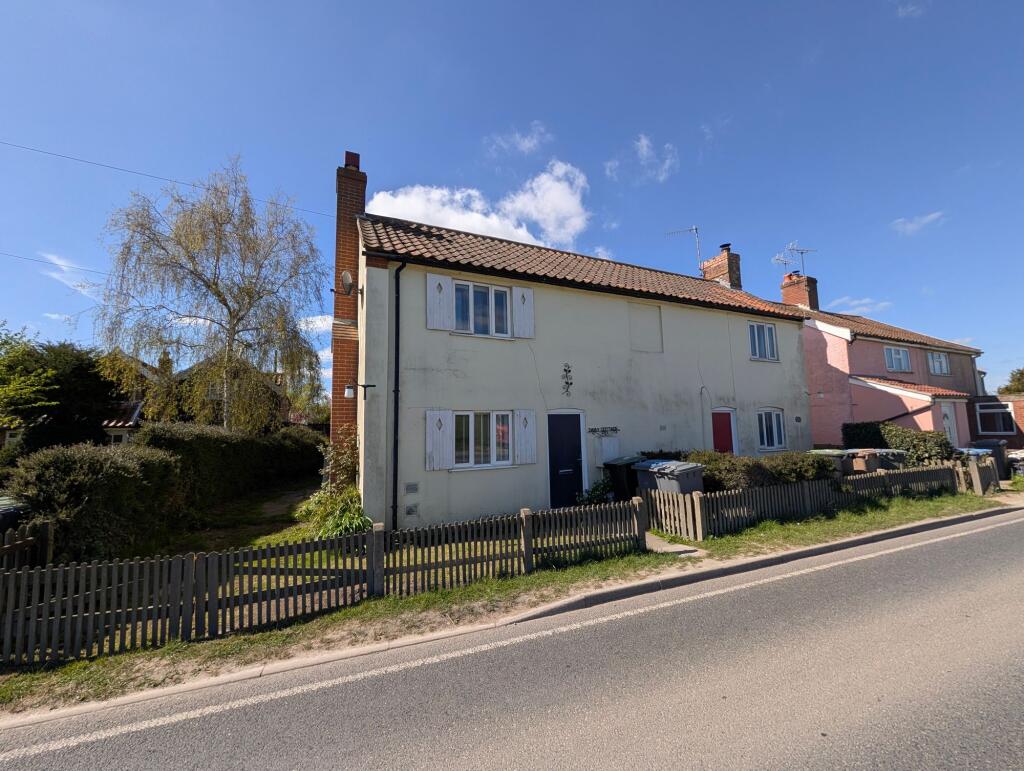 Main image of property: Middleton Moor, Middleton, IP17