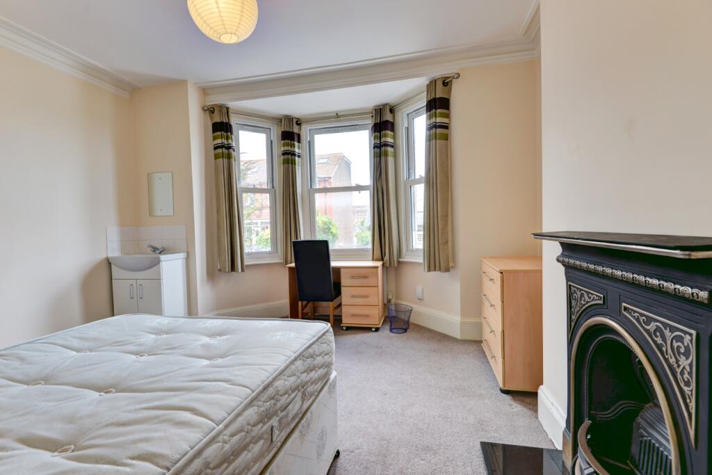 Main image of property: Hollingbury Road, Brighton, East Sussex, BN1