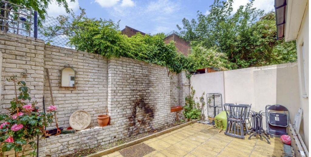Property photo 11