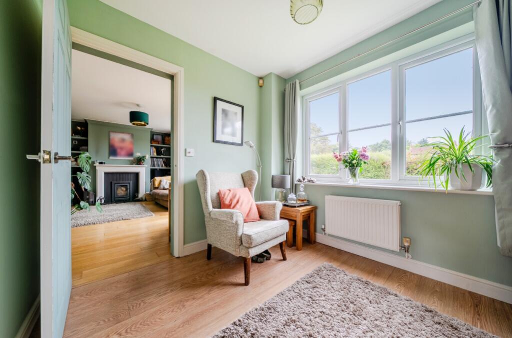 House in South Kesteven, Skillington - More