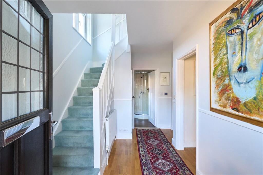 House in Cambridge, Chesterton - View 2