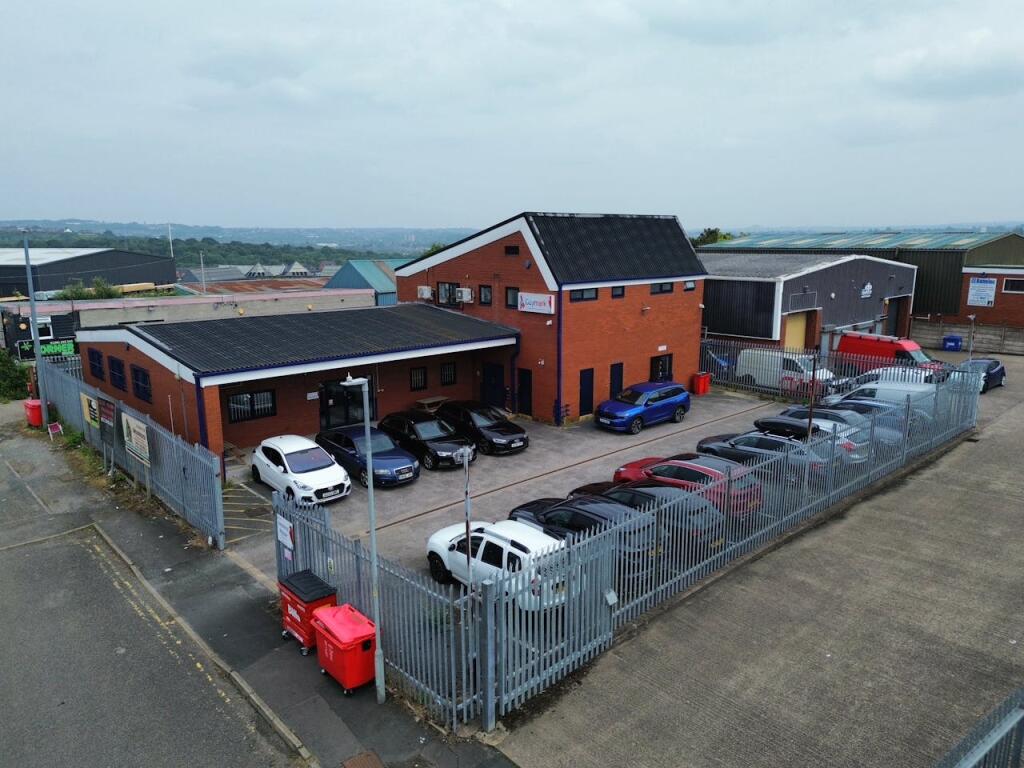 Main image of property: Veronica House, Old Bush Street, Brierley Hill, DY5 1UB