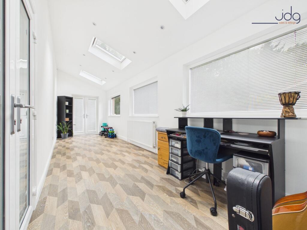 House in Lancaster - View 3