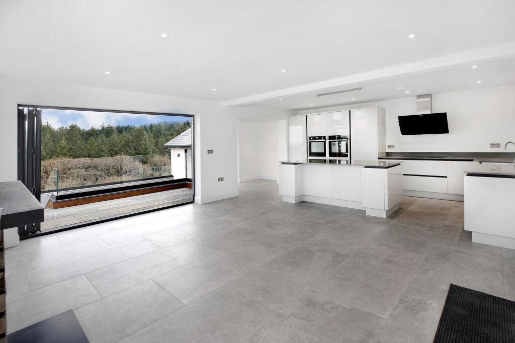 House in Exeter - View 5
