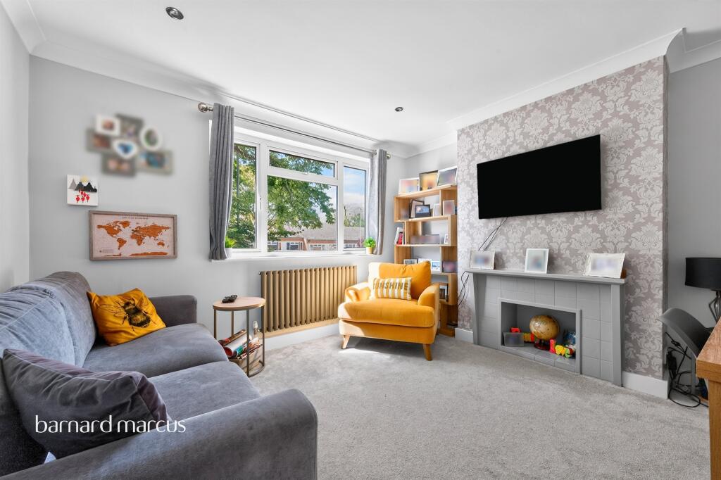 Main image of property: Hook Road, Surbiton