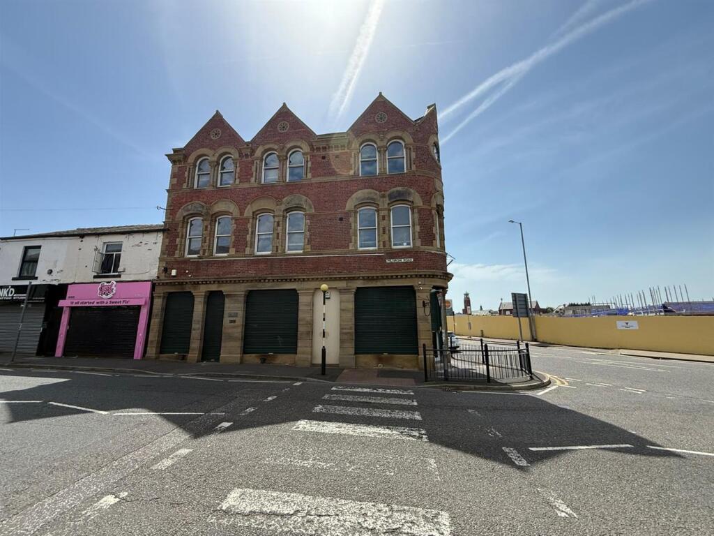 Main image of property: Oldham Road, Rochdale