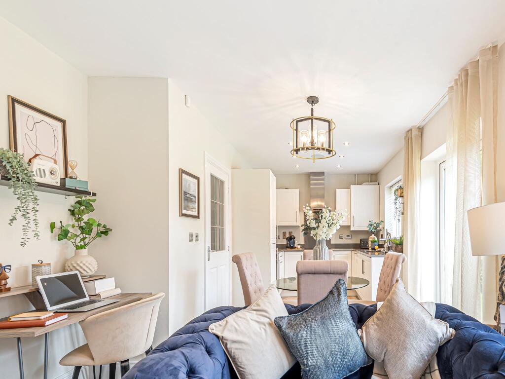 Main image of property: Lincoln
LN2 4ZH