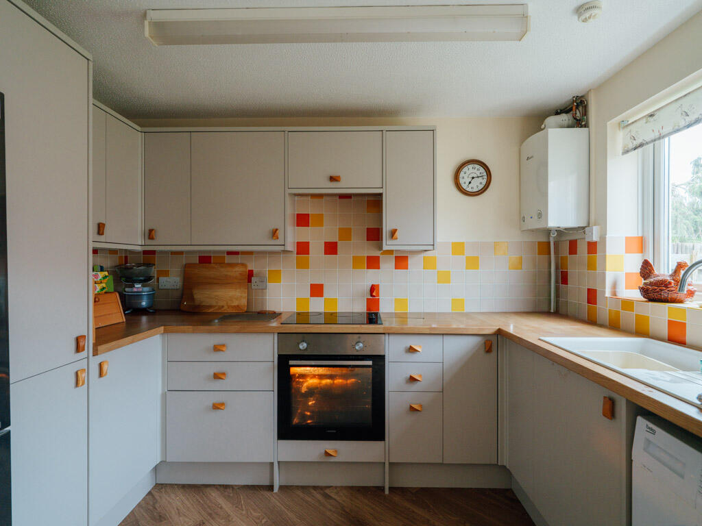 Sheringham Road, Worcester, Worcestershire. photo 3