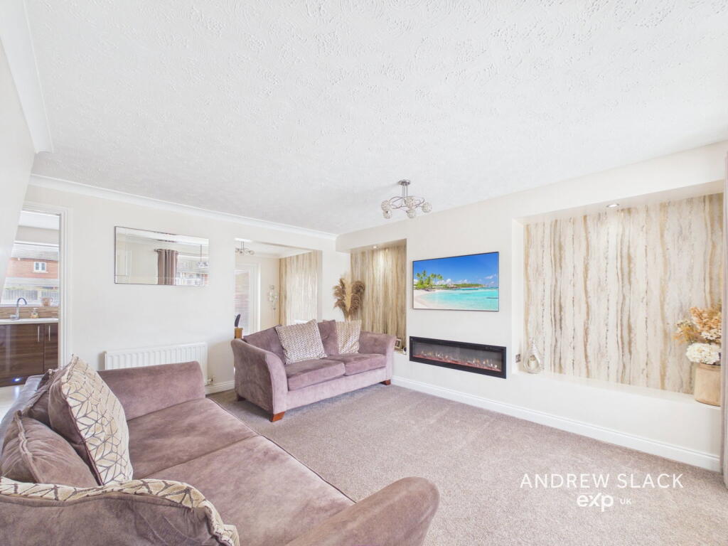 Orchid Close,Kirkby-in-Ashfield,Nottingham,NG17 8PH photo 2