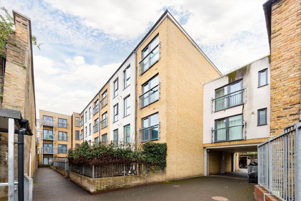 Main image of property: New Road, Whitechapel