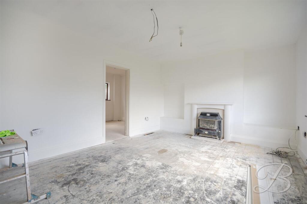 Savile Road, Bilsthorpe, Newark photo 3