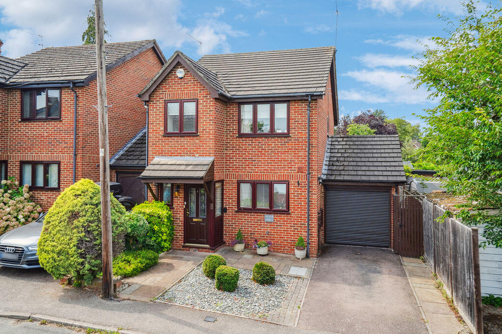 Main image of property: New Road, Cookham