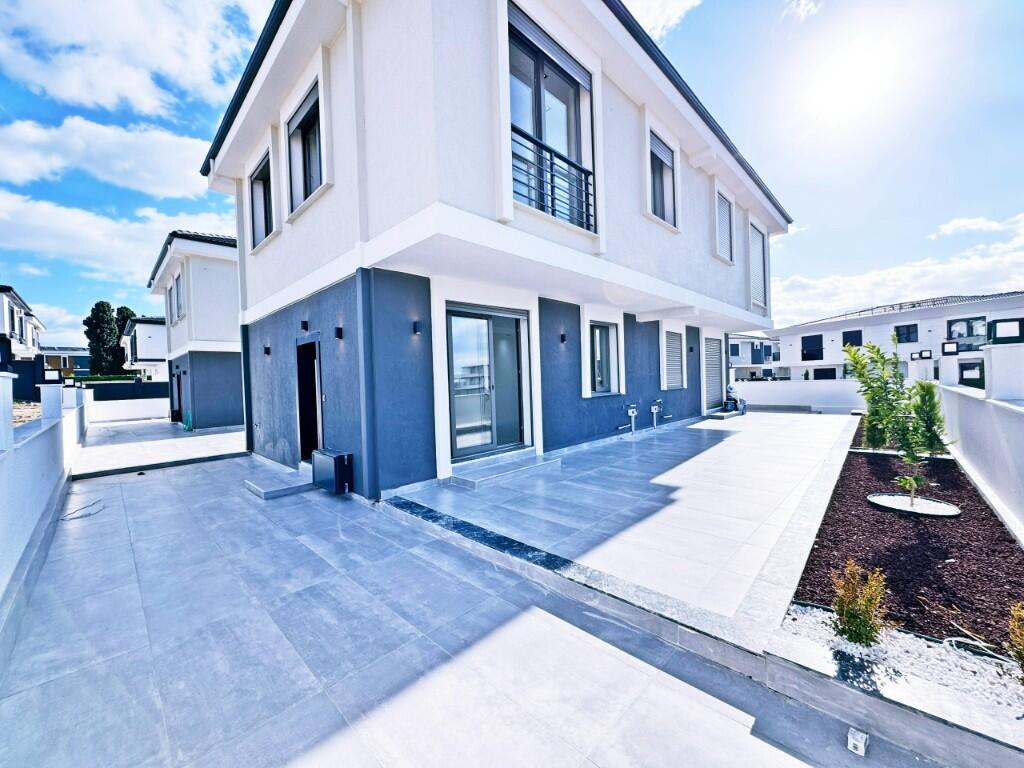 Main image of property: Altinkum, Didim, Aydin