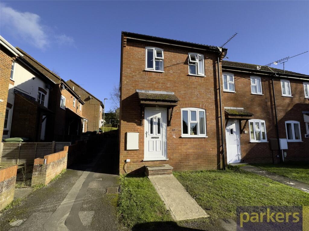 Main image of property: Cromwell Close, Faringdon, Oxfordshire, SN7