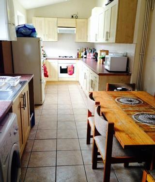 Main image of property: Teversal Avenue - 6 Bed Ex Bills, Lenton, East Midlands, NG7