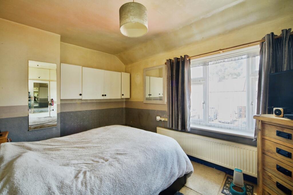 Rogers Road, Dagenham, RM10 photo 4