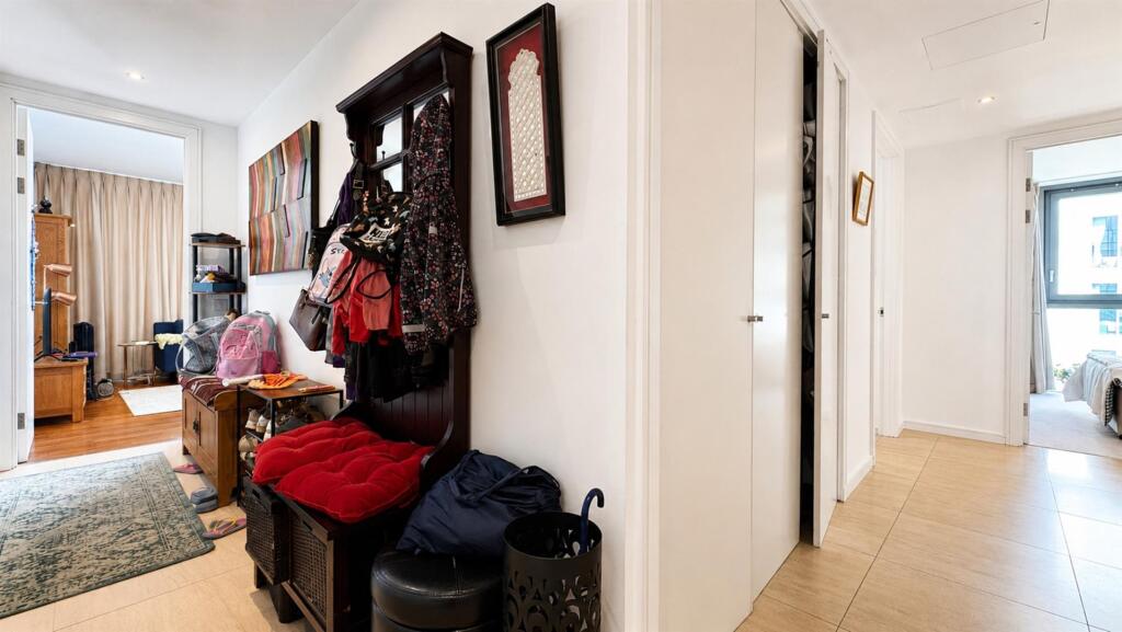 House in London - More