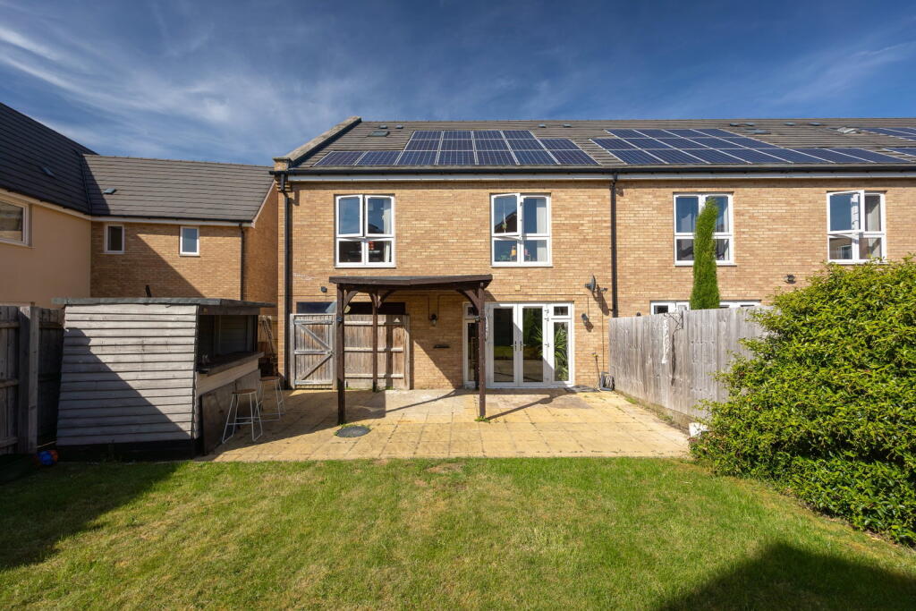Main image of property: Heren Lane, Whitehouse, Milton Keynes, MK8