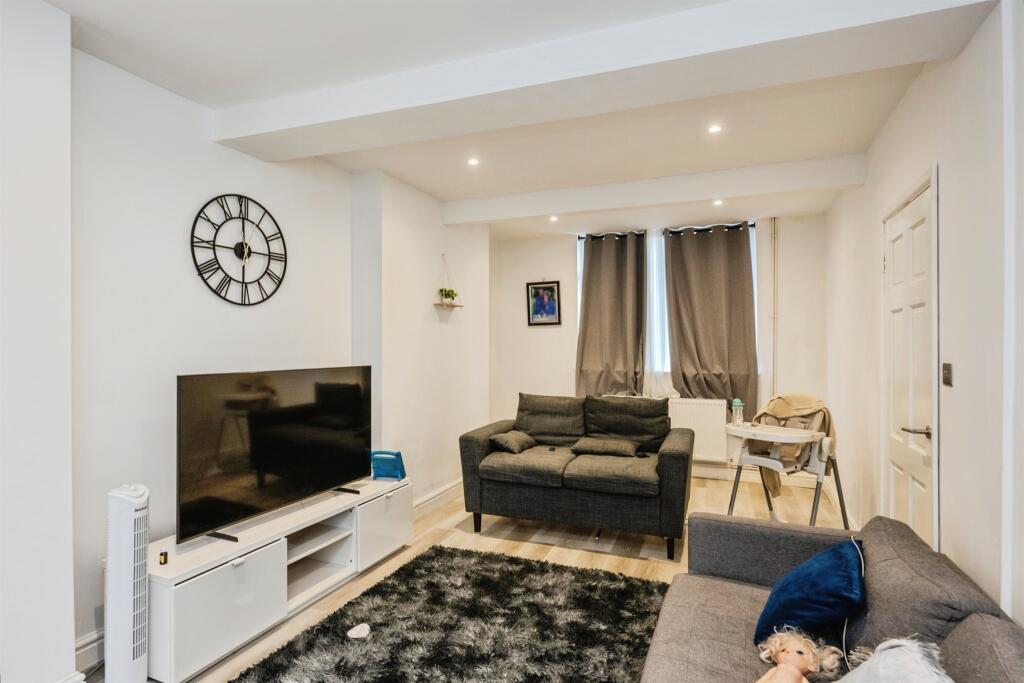 Main image of property: Tymawr Street, Port Tennant, Swansea