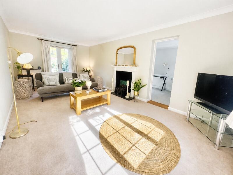 House in Cookham - View 5