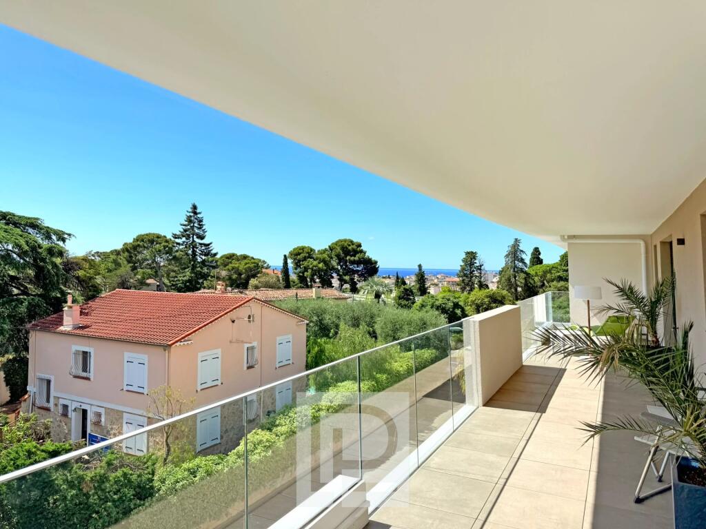 Main image of property: Provence-Alps-Cote d`Azur, Alpes-Maritimes, Le Cannet