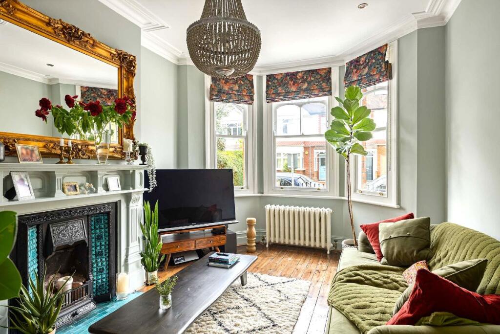Main image of property: Copthall Gardens, Twickenham
