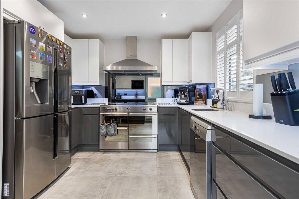 Main image of property: Sharfleet Drive, Strood, Rochester, Kent, ME2