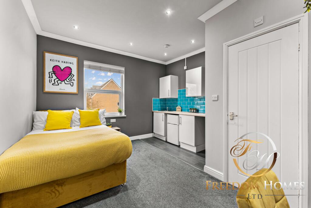 House in Peterborough, City of Peterborough - View 3