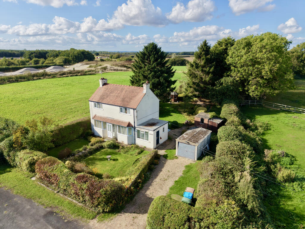 Main image of property: Arram, HU17 7NR