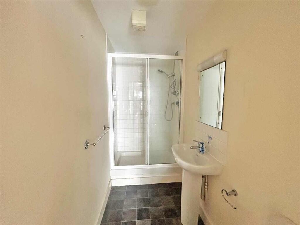 Apartment in Walsall - View 5