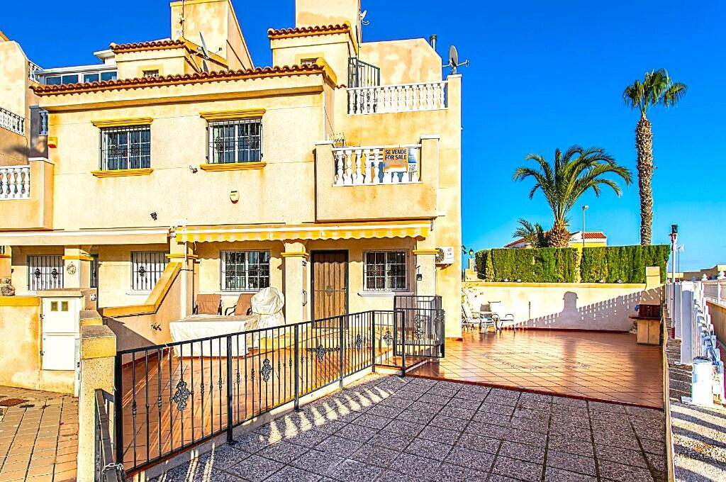 Main image of property: Villamartin, Alicante, Valencia