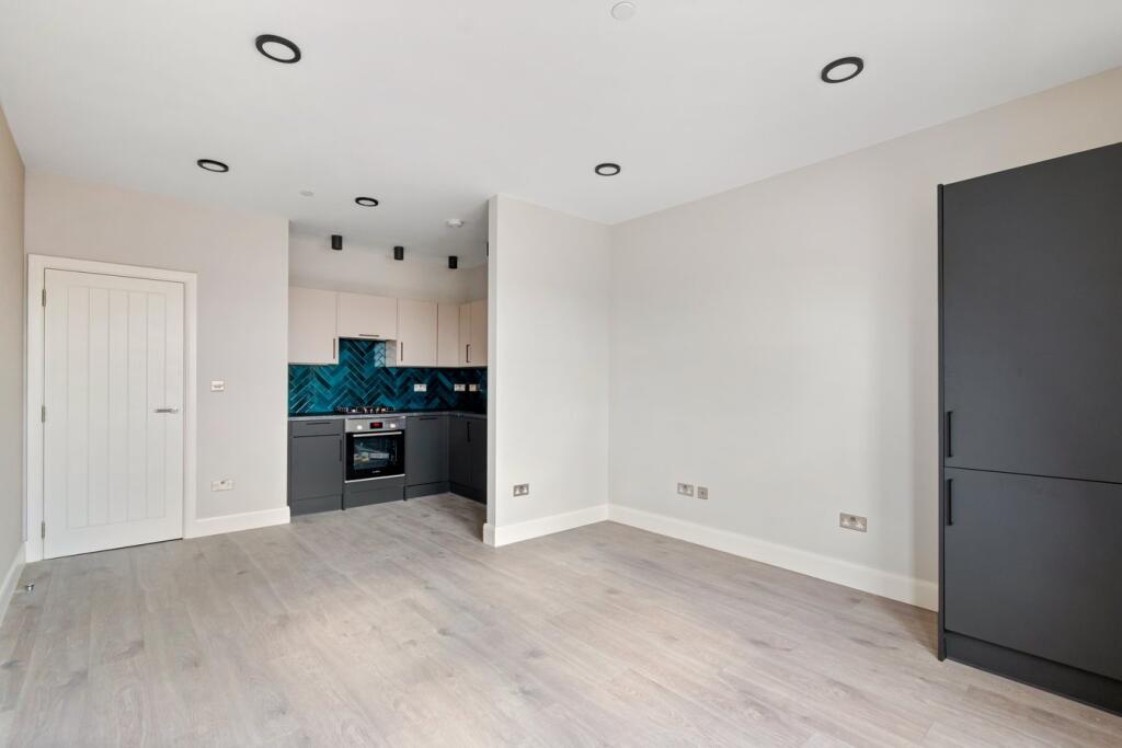 Main image of property: Lennards Court, Chiswick High Road, Chiswick, London, W4