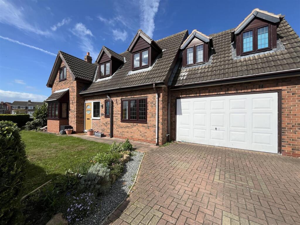 Main image of property: Greenacre Park, Gilberdyke, Brough