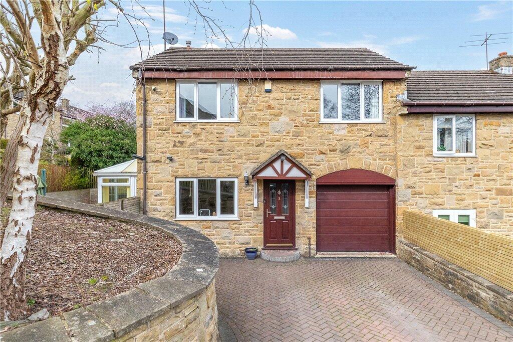 Main image of property: East Causeway Crescent, Leeds, West Yorkshire, LS16