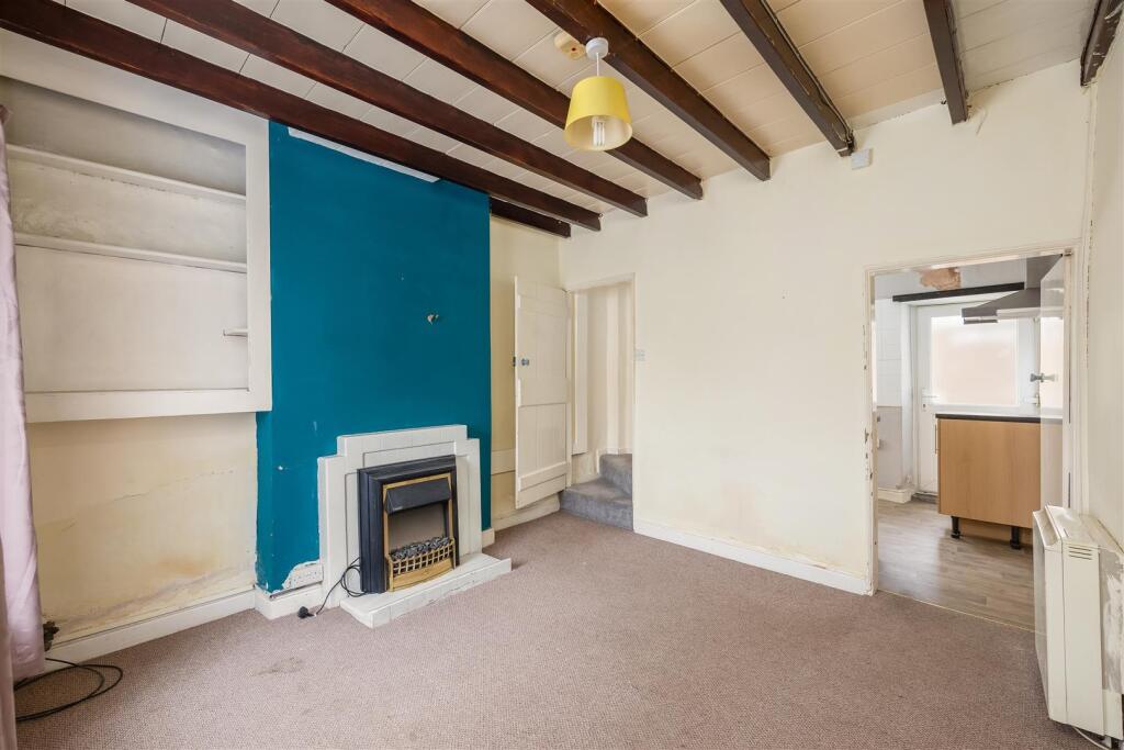 House in York, Thornton-le-Dale - View 4