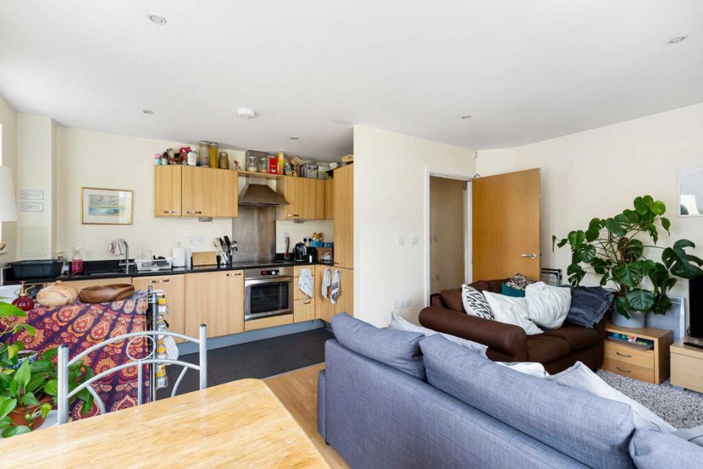 Property photo 8