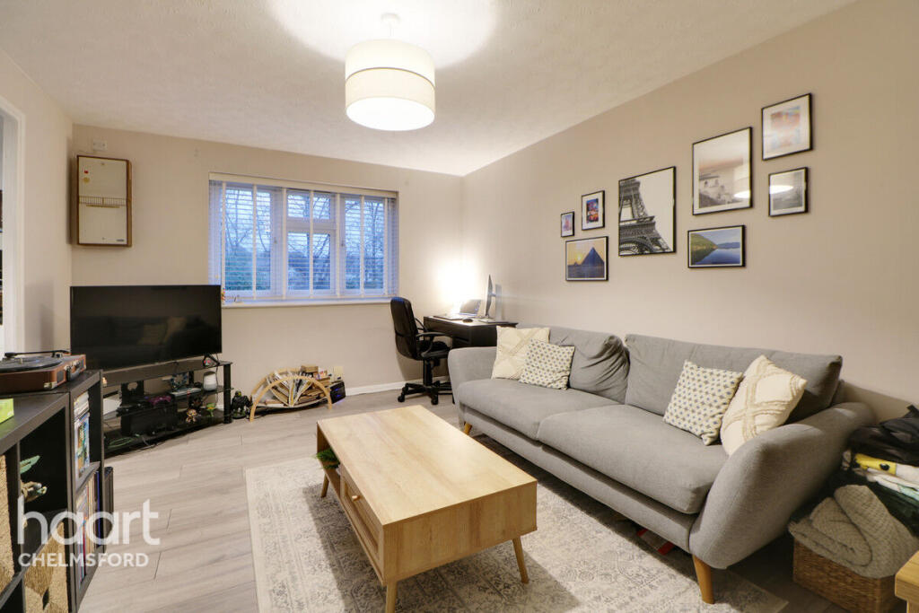 Redmayne Drive, Chelmsford photo 3