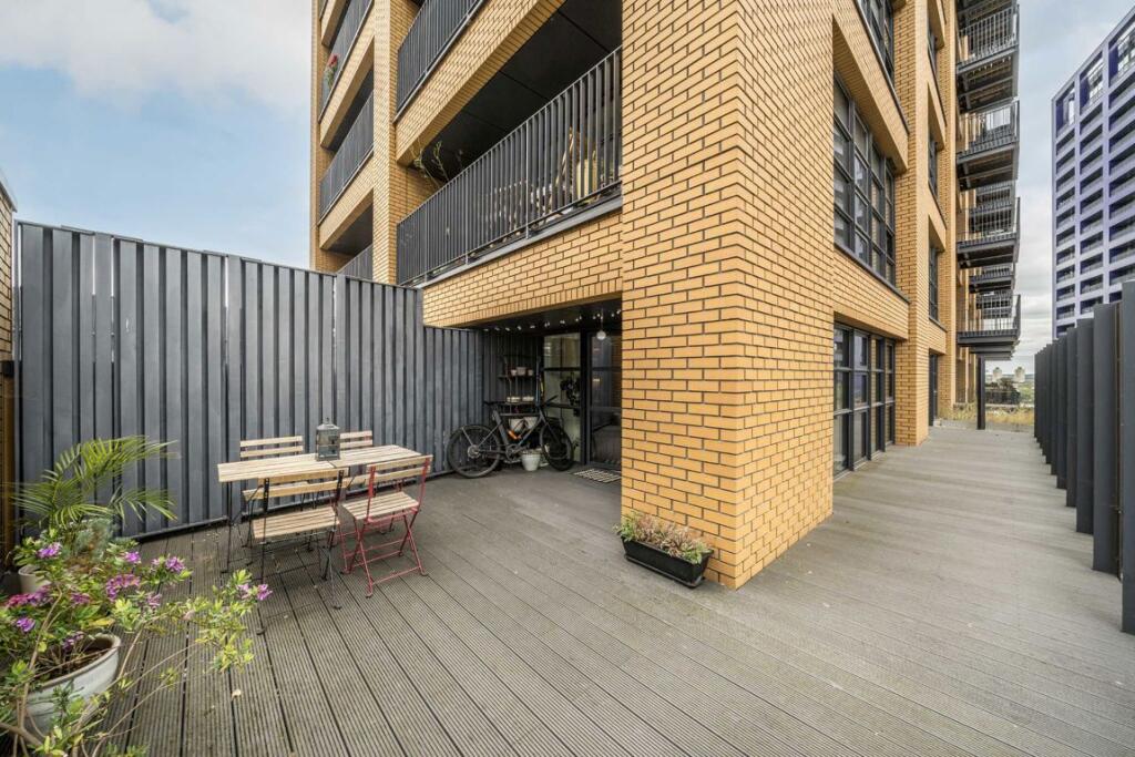 Main image of property: Lyell Street, City Island