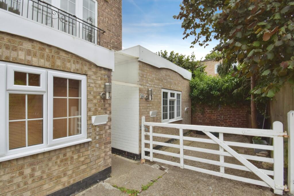 Main image of property: Thirlmere Rise Bromley BR1