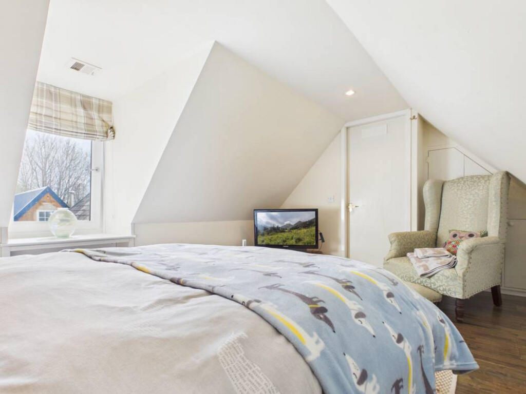 Additional image 17 of Banff, Banff, AB45