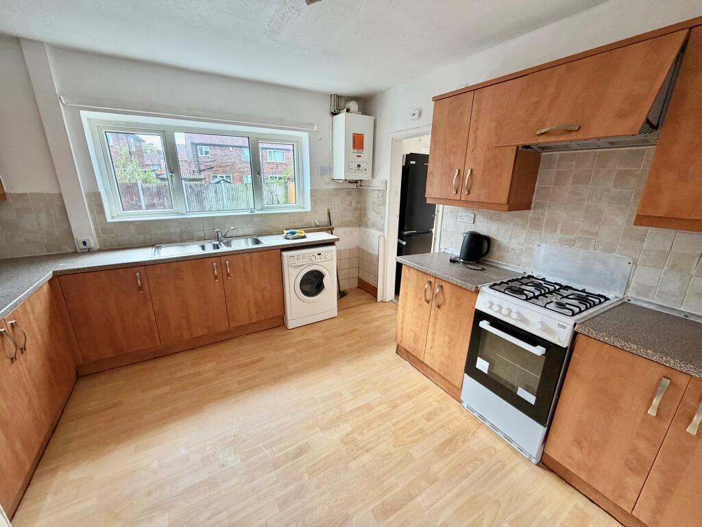 House in Nottingham - View 5