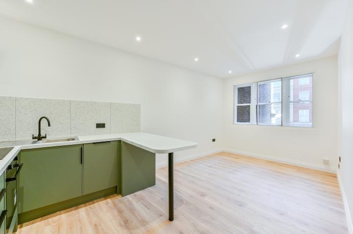Main image of property: Earls Court Road, London, SW5