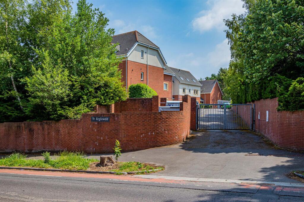 Main image of property: Heathwood Road, Heath