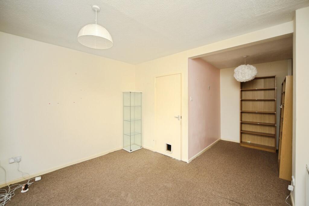 House in Redditch, Worcestershire - View 5