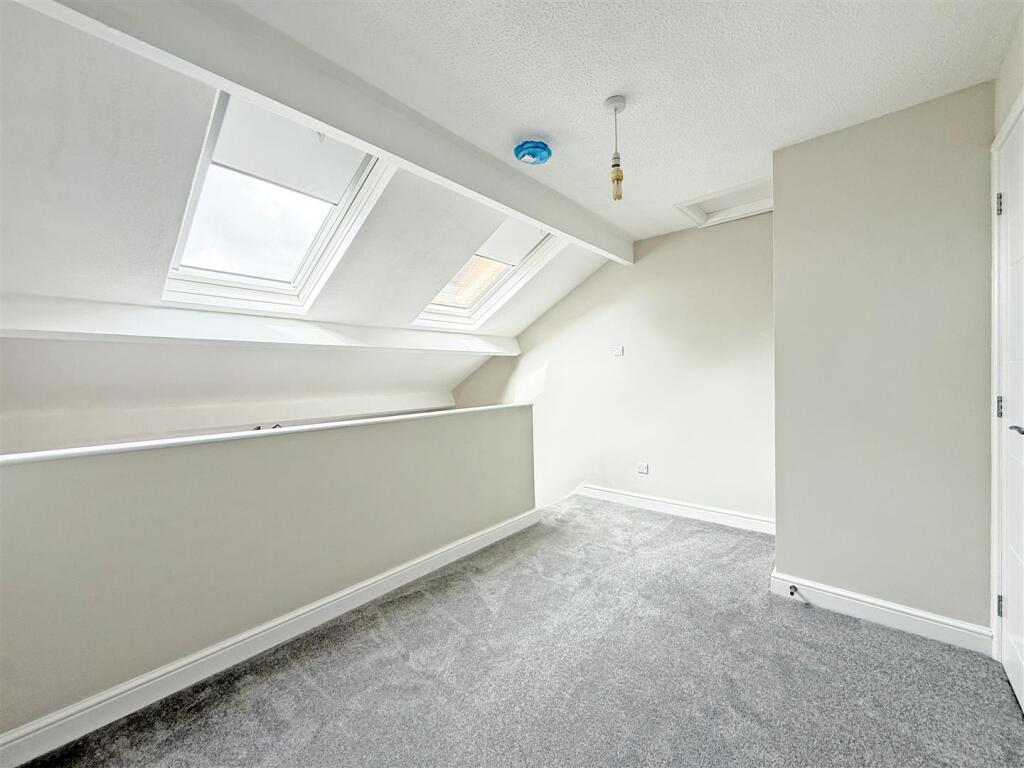 House in Shrewsbury, Shropshire - More