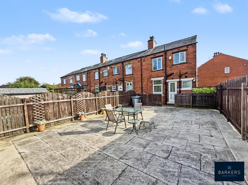 House in Wakefield - View 3