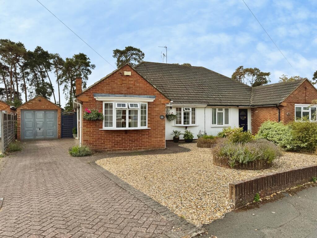 Main image of property: Roslyn Road, Woodley, Reading