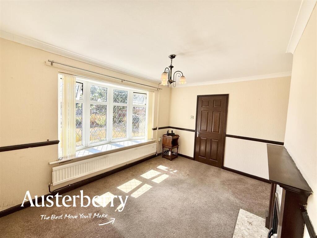 House in Stoke-on-Trent - View 3
