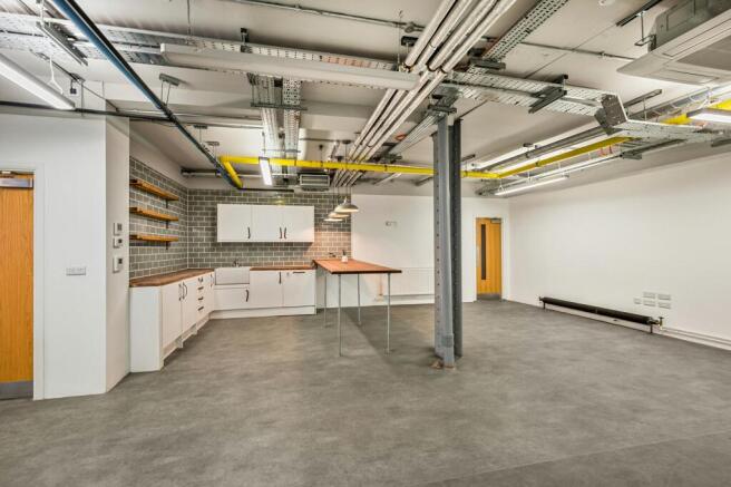 Hall-Kitchen 1.jpg
